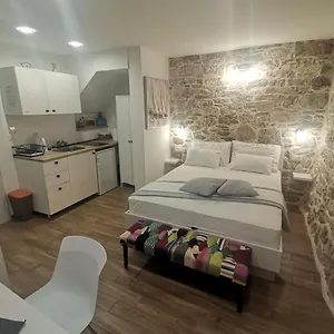  Apartment Bepo Collection